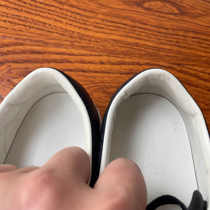 Gucci Low-Top Leather Sneakers in Blue 0079