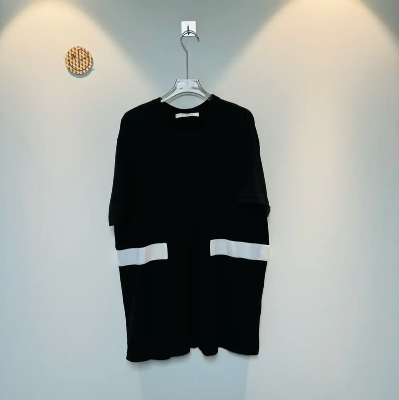 Givenchy Black Cotton T-Shirt for Men 0089