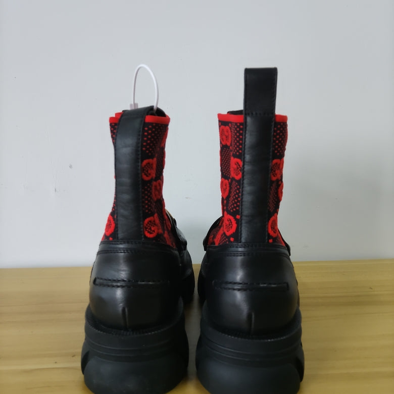 Gucci Leather GG Knit Ankle Boots in Red and Black 0079