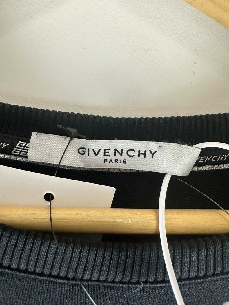 Givenchy Crewneck Sweatshirt in Black