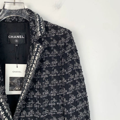 Chanel Black Houndstooth Wool Jacket