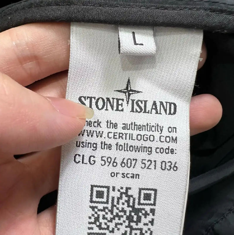 Stone Island Men's Black Jacket 0089