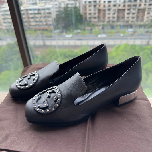 Gucci Black Loafers with Studded Detail 0079