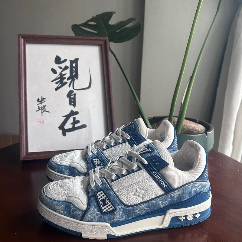 Louis Vuitton Denim Low Top Sneakers for Men and Women 0079