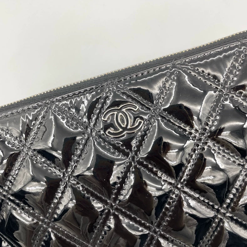 Chanel Patent Leather Quilted Clutch Purse