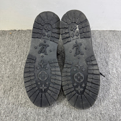 Louis Vuitton Black Leather Lace-Up Ankle Boots 0079