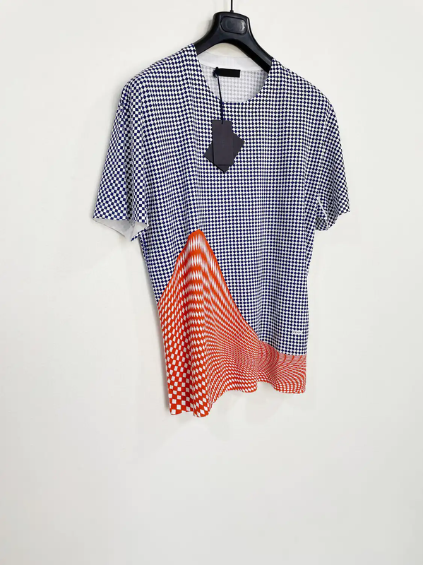 Prada Men's Cotton Check T-Shirt in Navy