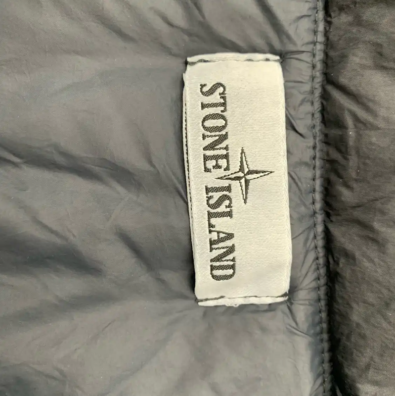 Stone Island Men's Black Down Jacket 0089