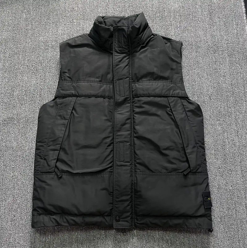 Stone Island Black Men's Sleeveless Outer Vest 0089