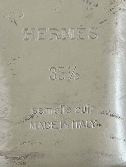 Hermes Beige Leather Mules with Gold Buckle-yf