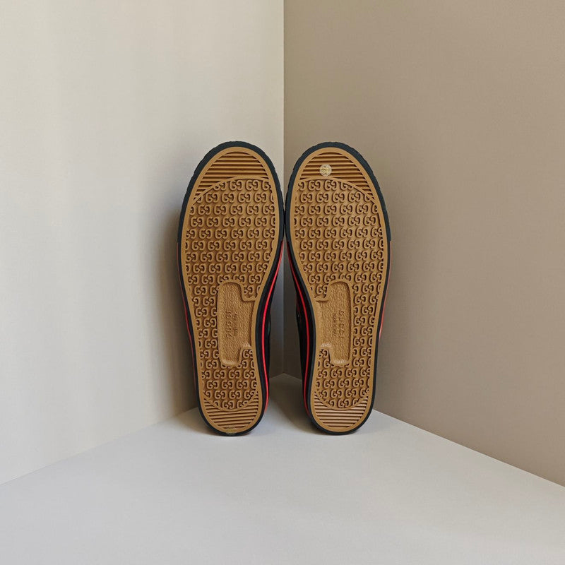 Gucci Tennis 1977 Low Leather Casual Sneakers 0079