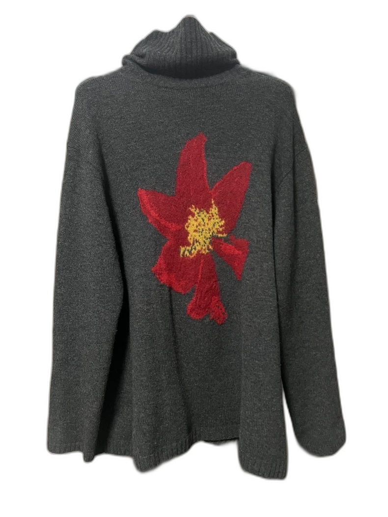 Wool Sweater with Dahlia Design