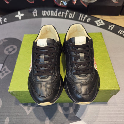 Gucci Rhyton Low-Top Black and Red Sneakers 0079