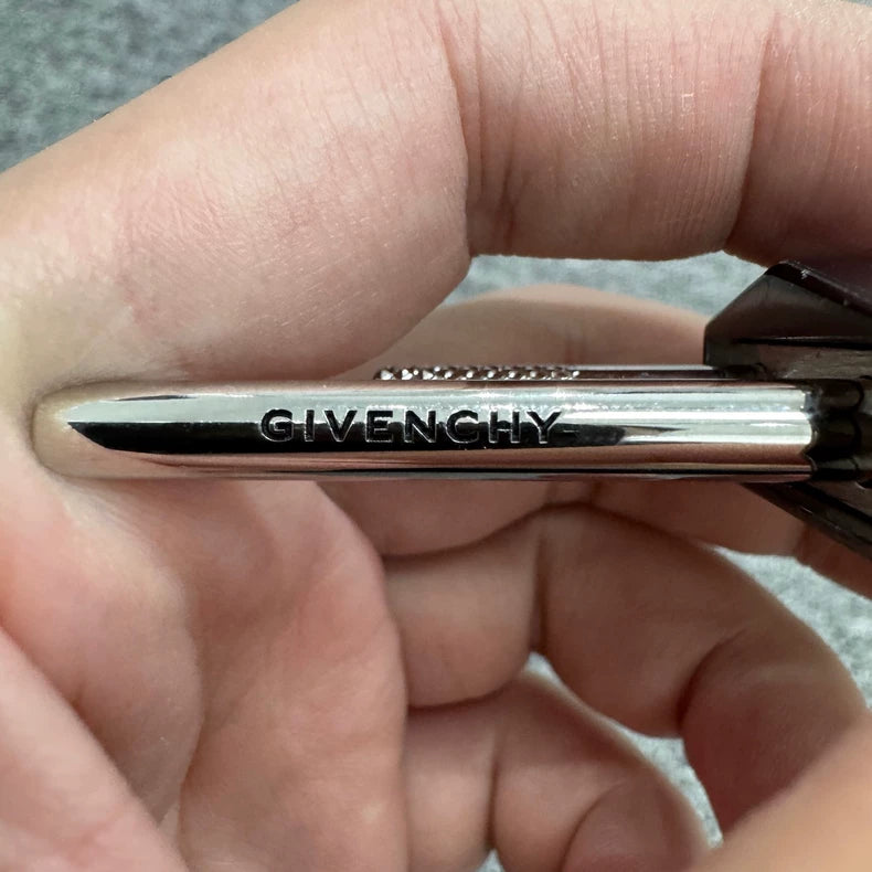 Givenchy Silver Lock Buckle Accessory-yf