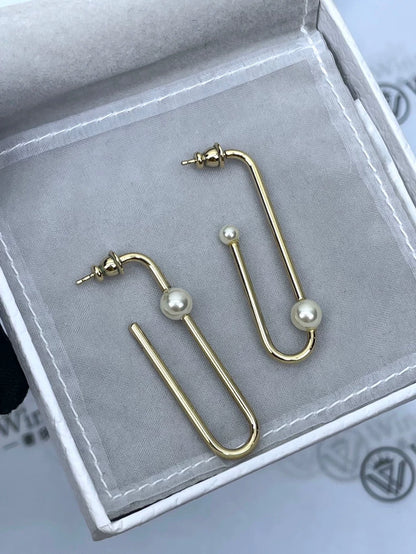 Dior Gold Paperclip Pearl Earrings
