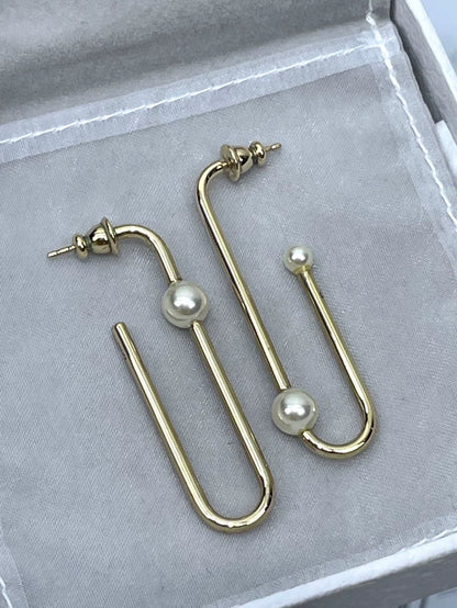 Dior Gold Paperclip Pearl Earrings