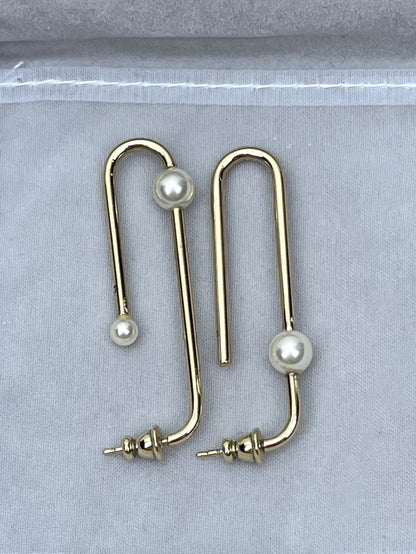 Dior Gold Paperclip Pearl Earrings