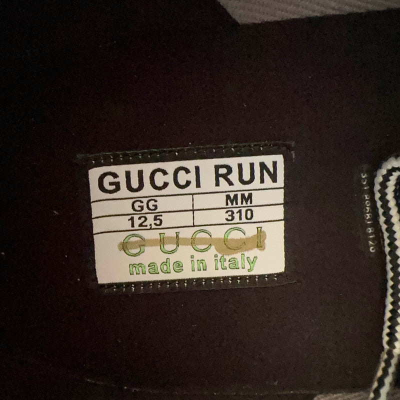 Gucci RUN Casual Sneakers in Black and White 0079