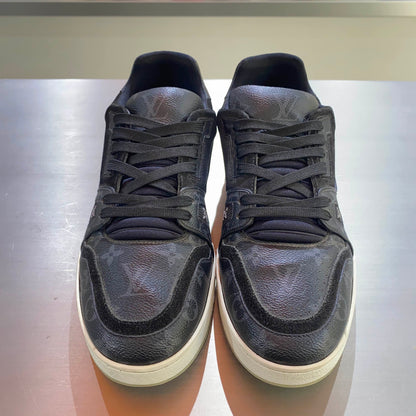 Louis Vuitton Fashion Trainer Low-Top Sneakers for Men 0079