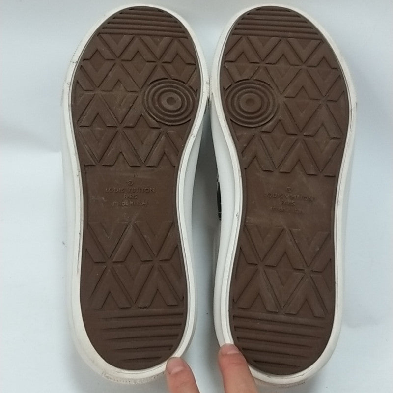 Louis Vuitton Trocadero Casual Sneakers for Men 0079