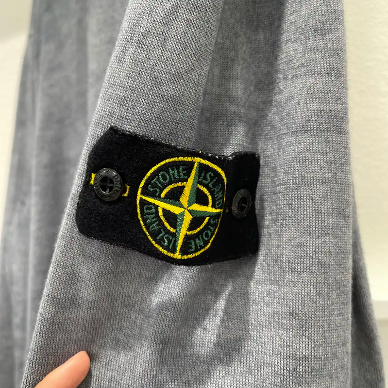 Stone Island Men's Gray Long Sleeve Knit Sweater 0089