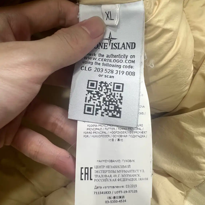 Stone Island Men's XL White Down Jacket 0089