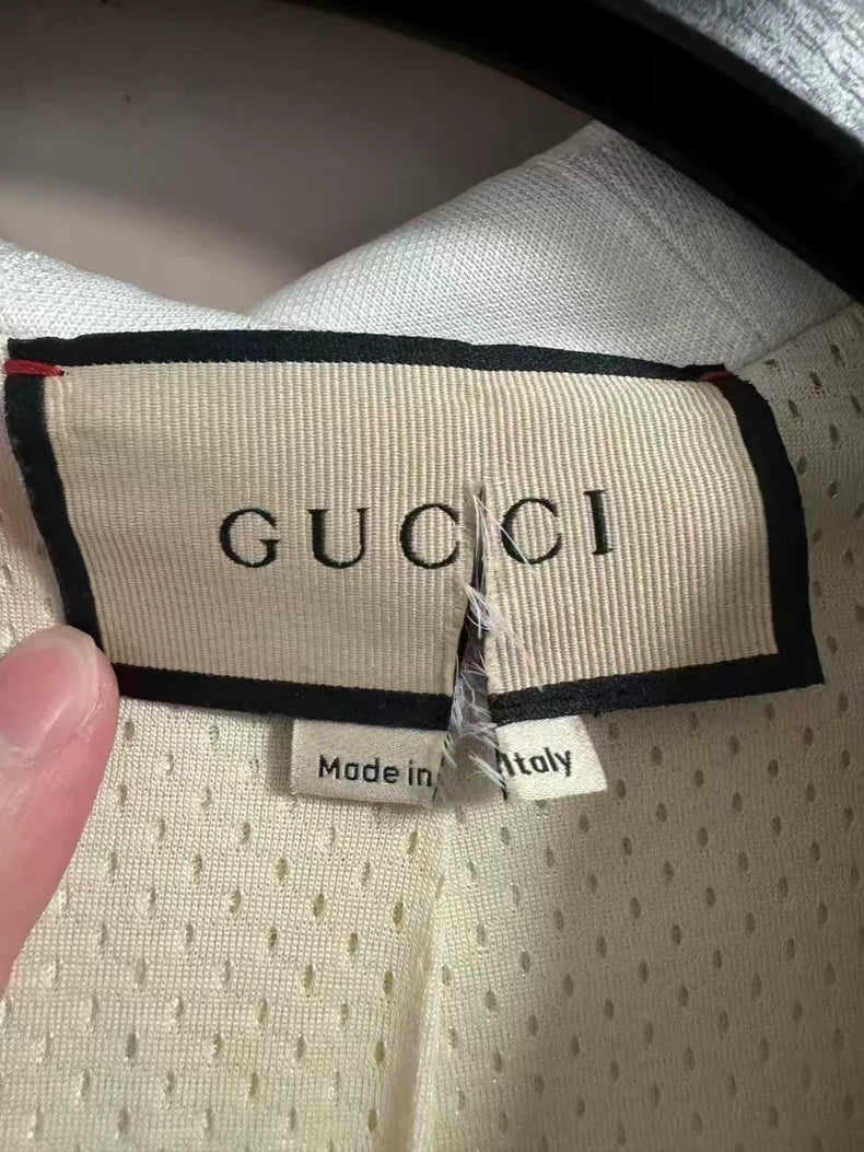 Gucci Flame Embroidery Zip Hoodie-yf