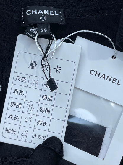 Chanel Shoulder Knit with Bow Design