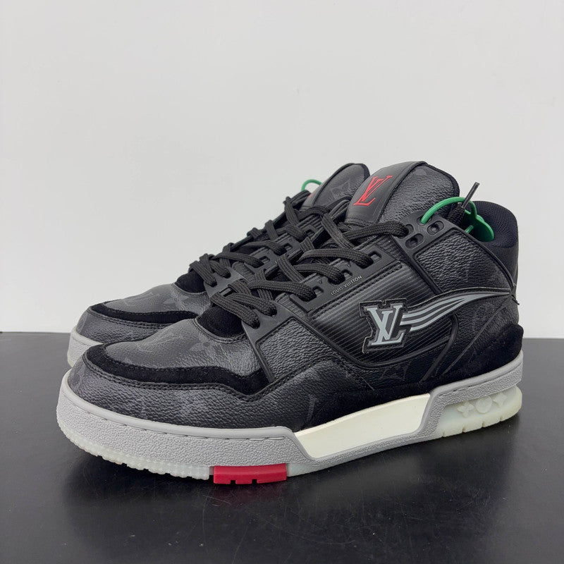 Louis Vuitton Classic Pattern Trainer Sneakers for Men 0079