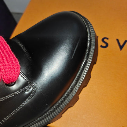 Gucci Women's Leather Web Ankle Boots in Black 0079