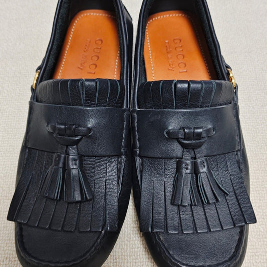 Gucci Interlocking Leather Tassel Loafers for Men 0079