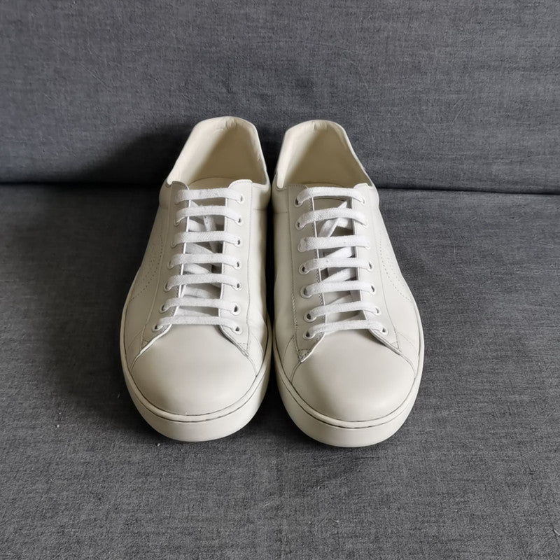 Gucci Ace Low-Top Sneakers in White and Gray 0079