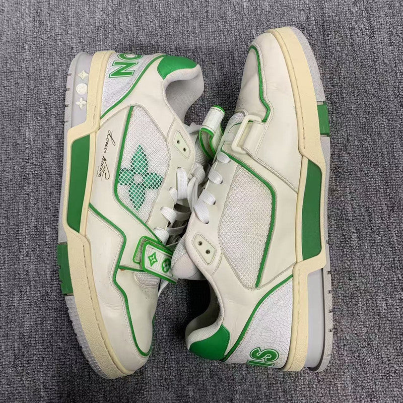 Louis Vuitton Retro Green Accent Low-Top Sneakers 0079