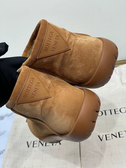 Bottega Veneta Stylish Suede Short Boots