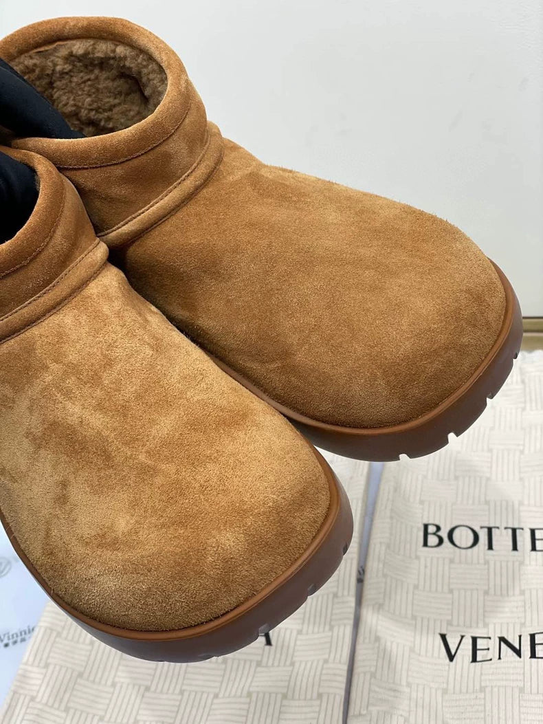 Bottega Veneta Stylish Suede Short Boots
