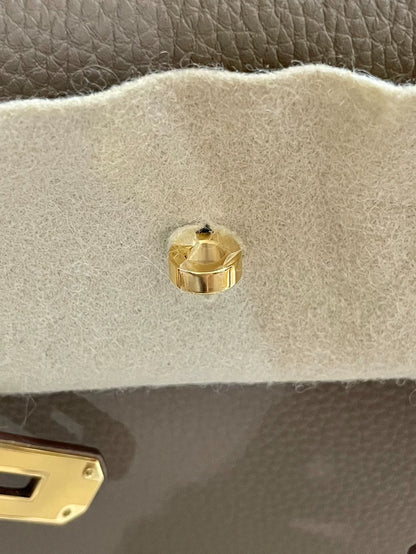 Hermes Kelly 28 Bag with Paperwork