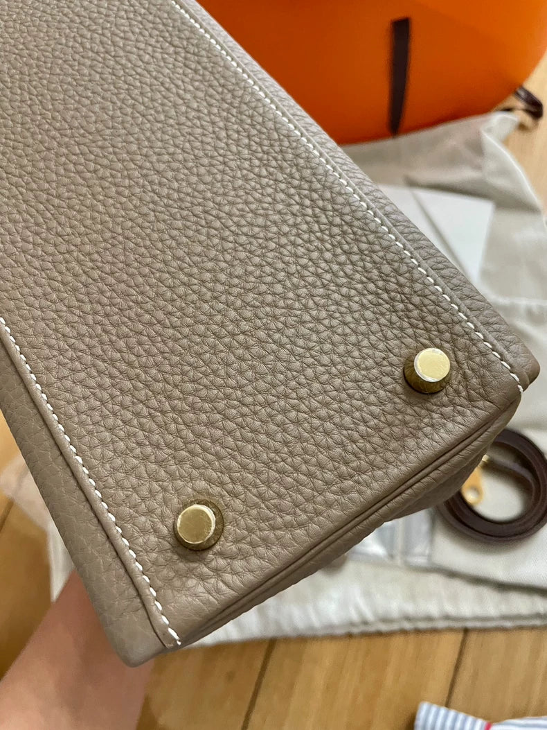 Hermes Kelly 28 Bag with Paperwork