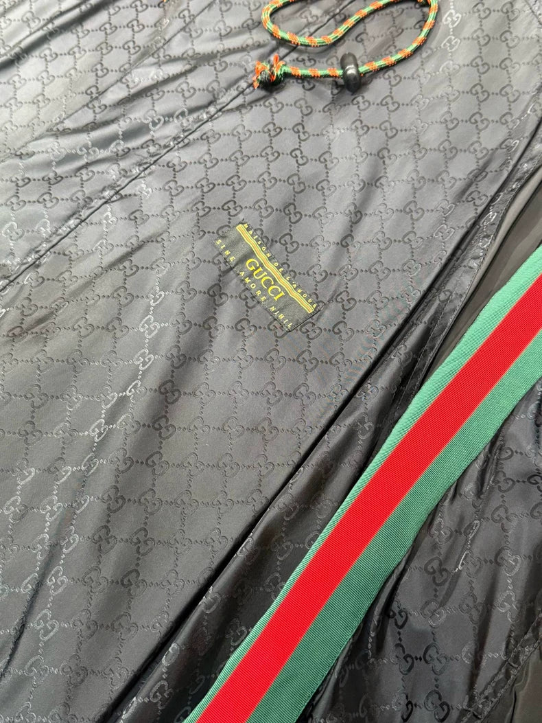 Gucci Black Printed Windbreaker Jacket-yf