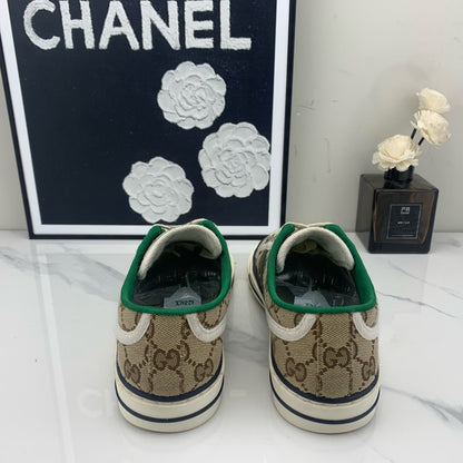 Gucci Tennis 1977 Canvas Low-Top Sneakers 0079
