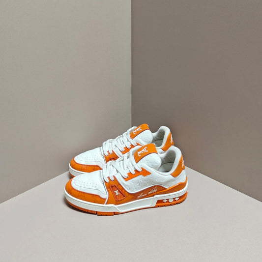 Louis Vuitton Trainer Leather Low-Top Sneakers 0079