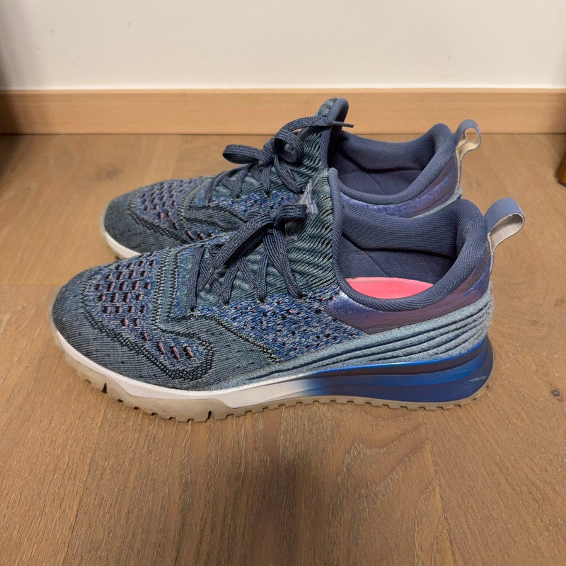 Louis Vuitton V.N.R Blue Knit Lifestyle Sneakers 0079