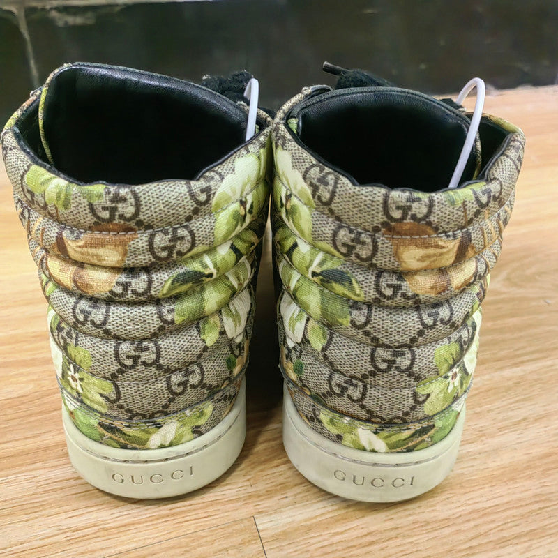 Gucci Canvas High-Top Sneakers in Green 0079