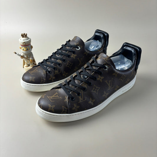 Louis Vuitton Frontrow Stylish Low-Top Sneakers 0079