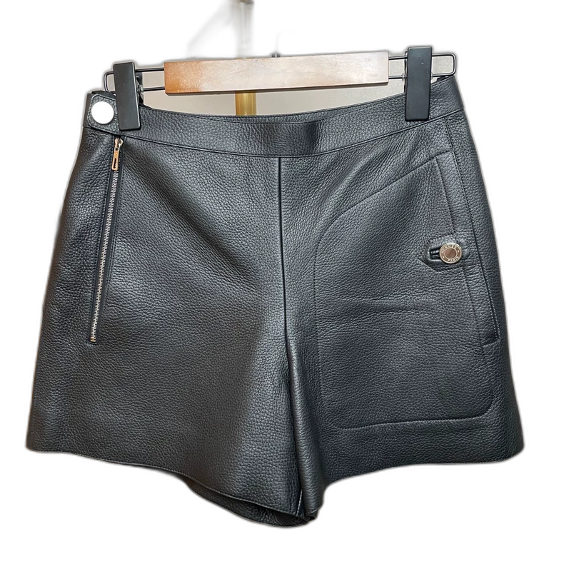 HERMES Black Leather Shorts Size 34