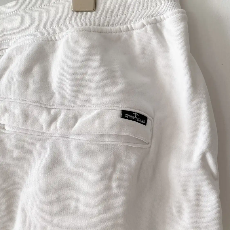 Stone Island Men's Summer White Printed Shorts 0089