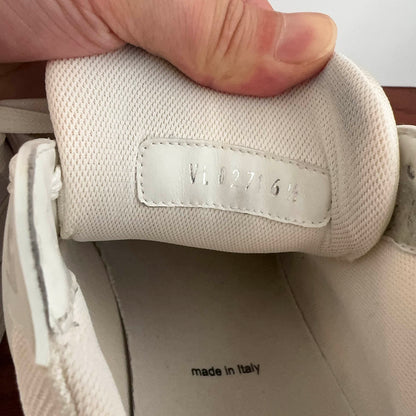 Louis Vuitton Trainer Sneaker in White 0079