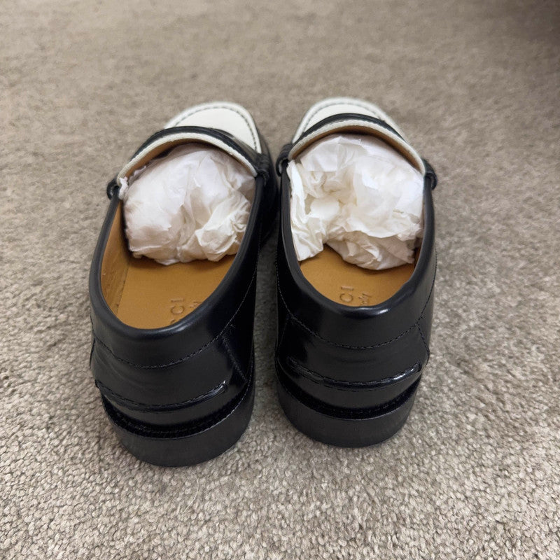 Gucci Stylish Black Loafers for Men 0079