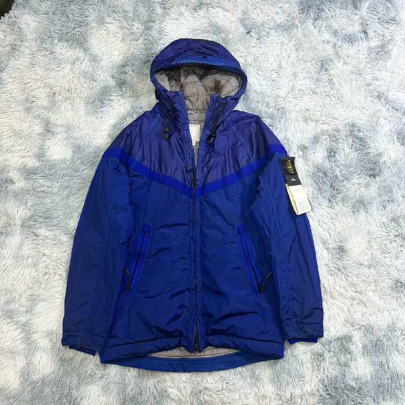 Stone Island Men's Blue Lightweight Jacket 0089