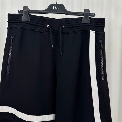 Givenchy Black Embroidered Letter Shorts-yf