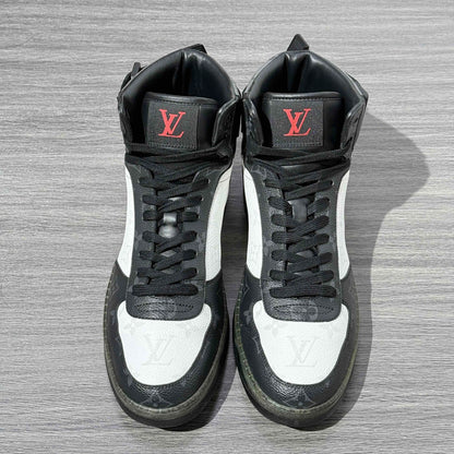 Louis Vuitton Rivoli Casual Sneakers in White and Blue 0079